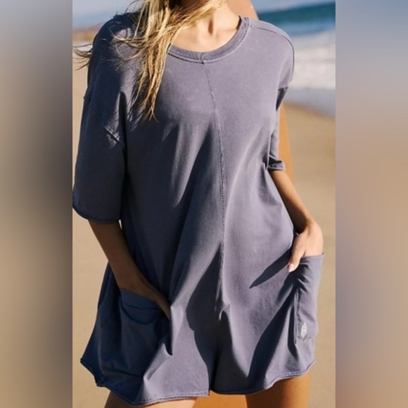 FP Movement Free People Tee Tshirt Hotshot Romper Blue with flaw NWOT XS - Picture 3 of 9